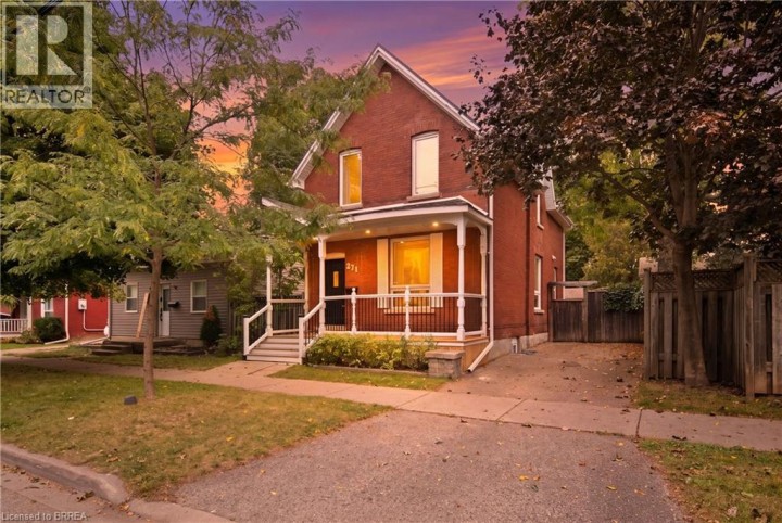 Photo 1 at 271 Park Avenue, East Ward, Brantford