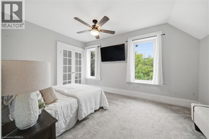 Photo 17 at 271 Park Avenue, East Ward, Brantford