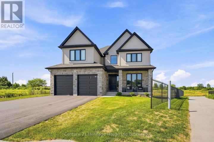 Photo 1 at 18 Thompson Court, Tillsonburg