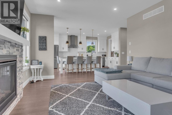 Photo 11 at 18 Thompson Court, Tillsonburg