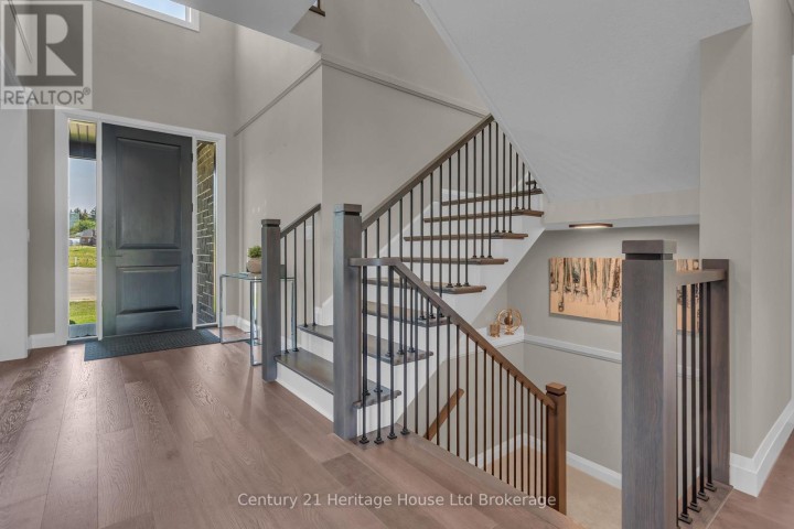 Photo 40 at 18 Thompson Court, Tillsonburg