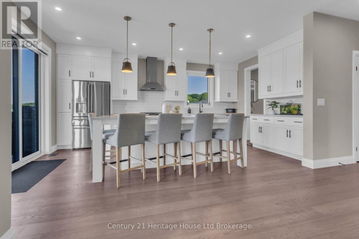 Photo 7 at 18 Thompson Court, Tillsonburg