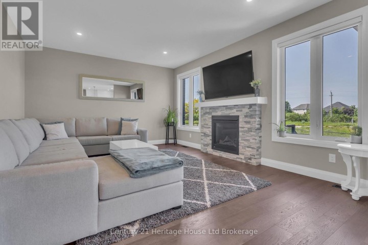 Photo 9 at 18 Thompson Court, Tillsonburg