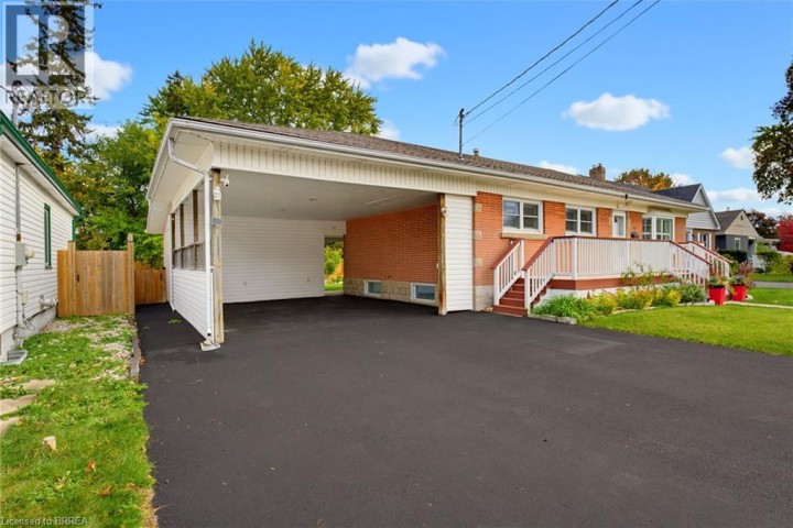 Photo 2 at 49 Morton Avenue, North Park / Wood St., Brantford