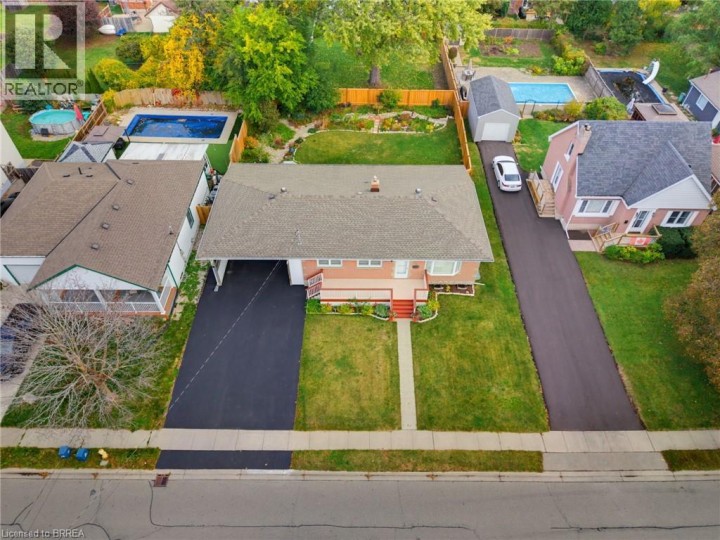 Photo 25 at 49 Morton Avenue, North Park / Wood St., Brantford