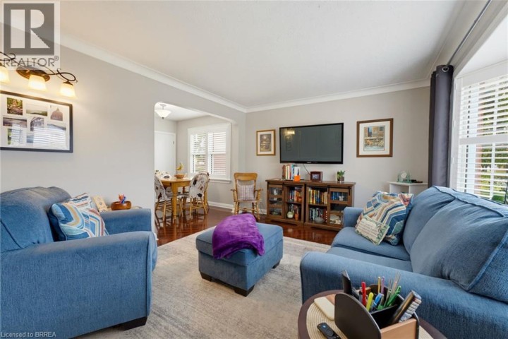 Photo 5 at 49 Morton Avenue, North Park / Wood St., Brantford