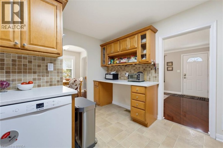 Photo 8 at 49 Morton Avenue, North Park / Wood St., Brantford