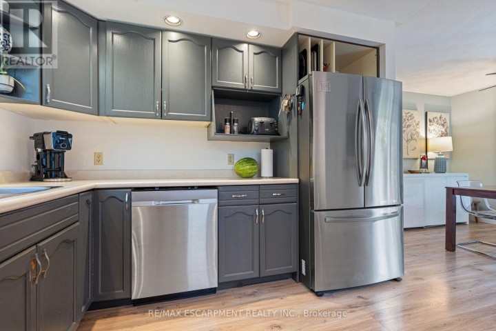 Photo 10 at 29 Leslie Avenue, Port Dover, Norfolk County