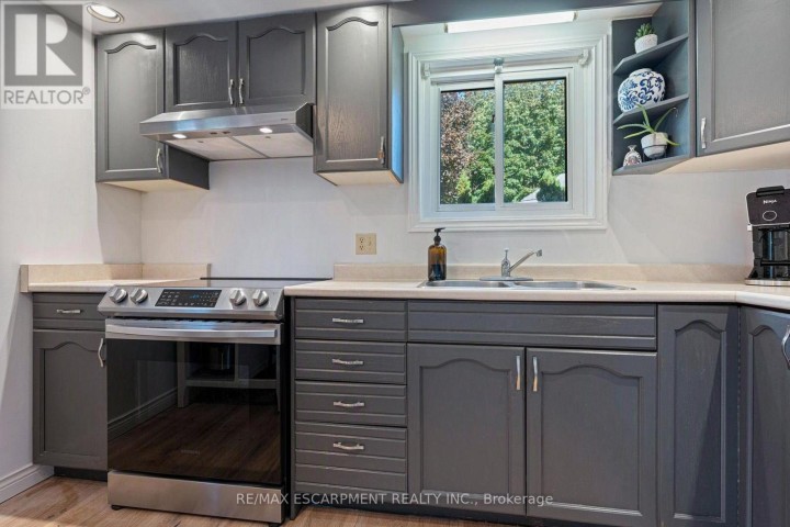 Photo 11 at 29 Leslie Avenue, Port Dover, Norfolk County