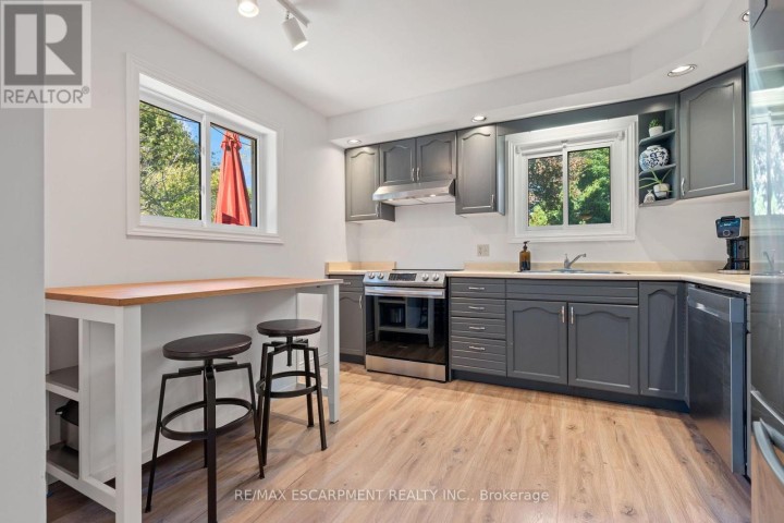Photo 12 at 29 Leslie Avenue, Port Dover, Norfolk County