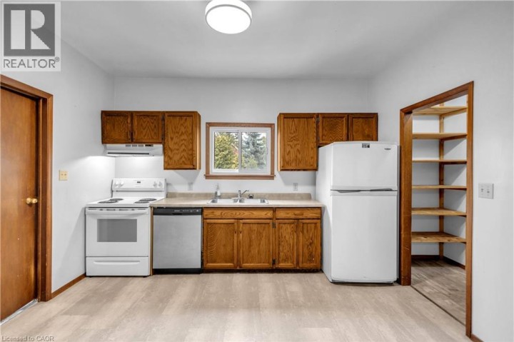 Photo 11 at 49 Mintern Avenue, Eagle Place East, Brantford