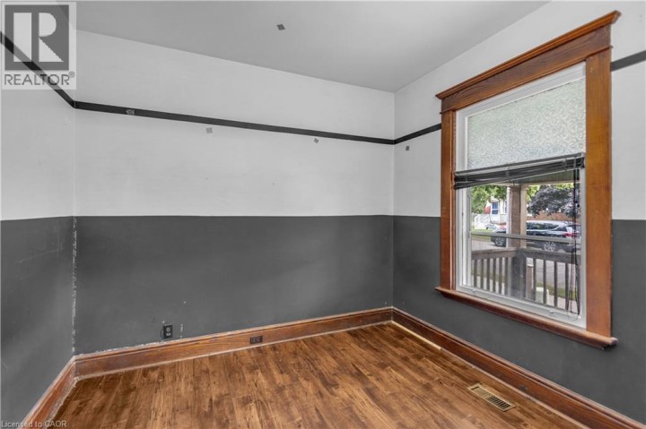 Photo 15 at 49 Mintern Avenue, Eagle Place East, Brantford
