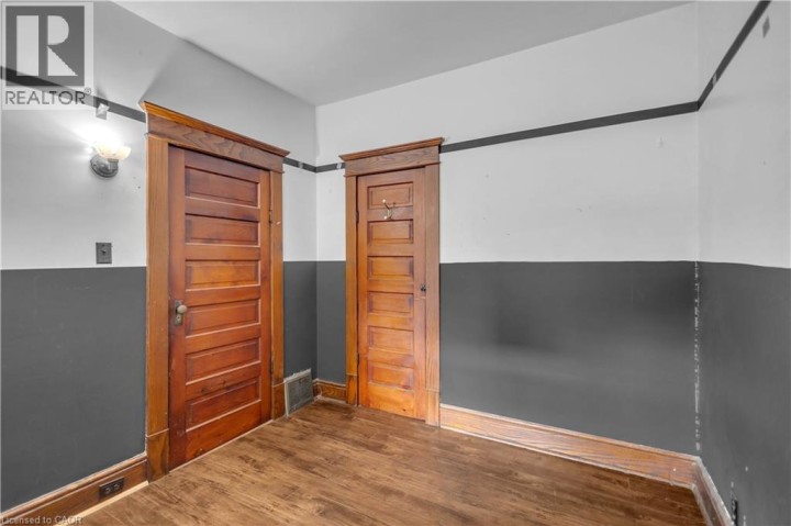 Photo 17 at 49 Mintern Avenue, Eagle Place East, Brantford