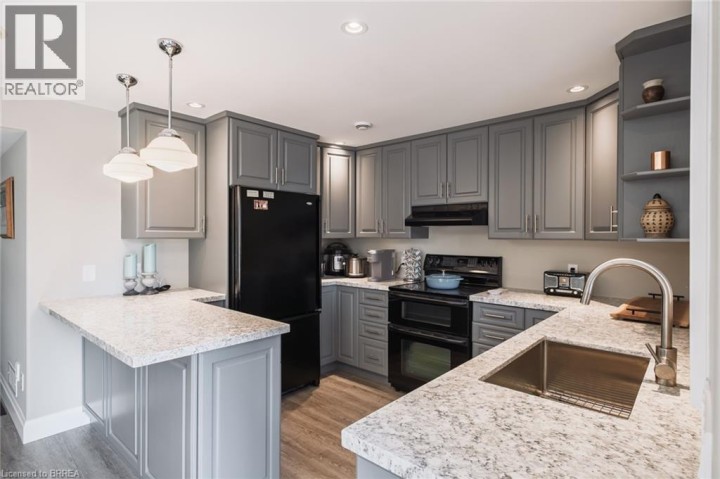 Photo 26 at 75 Jerseyville Road, Se Rural, Brantford