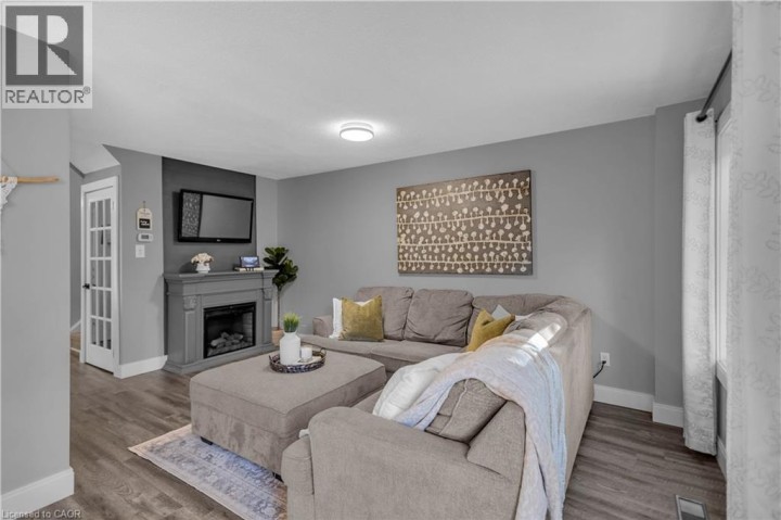 Photo 15 at 117 D'Aubigny Road, D’aubigny / Evergreen, Brantford