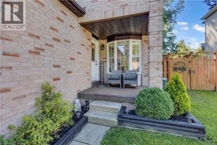Photo 5 at 117 D'Aubigny Road, D’aubigny / Evergreen, Brantford