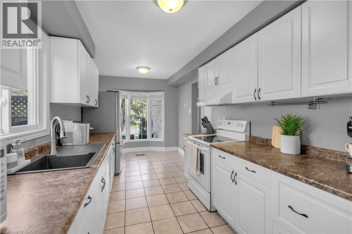 Photo 11 at 117 D'Aubigny Road, D’aubigny / Evergreen, Brantford
