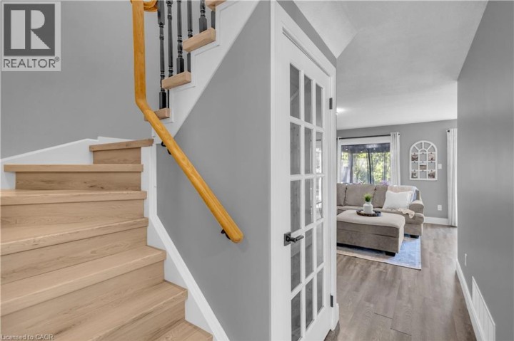 Photo 7 at 117 D'Aubigny Road, D’aubigny / Evergreen, Brantford
