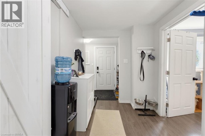 Photo 14 at 256 Dundas Street, Woodstock - South, Woodstock
