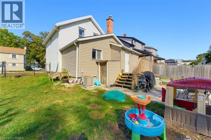 Photo 26 at 256 Dundas Street, Woodstock - South, Woodstock