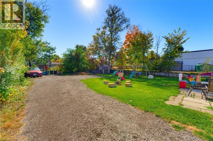 Photo 25 at 256 Dundas Street, Woodstock - South, Woodstock