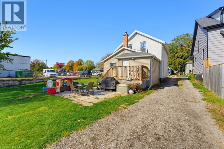 Photo 24 at 252 Dundas Street, Woodstock - South, Woodstock