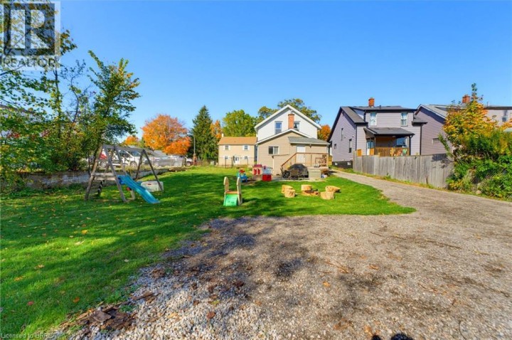Photo 23 at 252 Dundas Street, Woodstock - South, Woodstock
