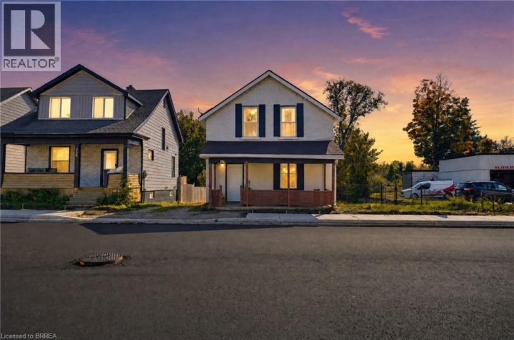 Photo 2 at 252 Dundas Street, Woodstock - South, Woodstock