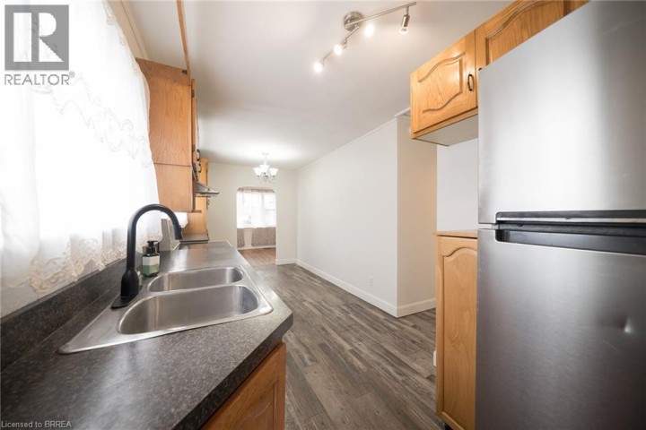 Photo 9 at 364 Wellington Street, Echo Place, Brantford
