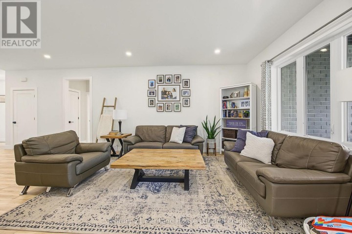 Photo 11 at 26 Brookside Lane, Tillsonburg