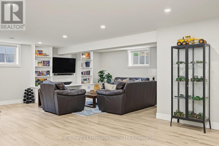 Photo 24 at 26 Brookside Lane, Tillsonburg