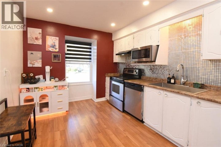 Photo 16 at 56 Enfield Crescent, Brantwood Park, Brantford