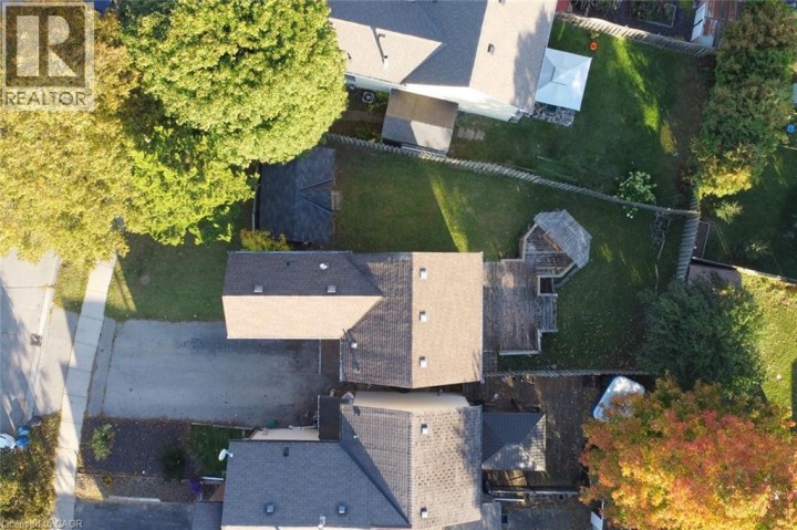 Photo 40 at 56 Enfield Crescent, Brantwood Park, Brantford