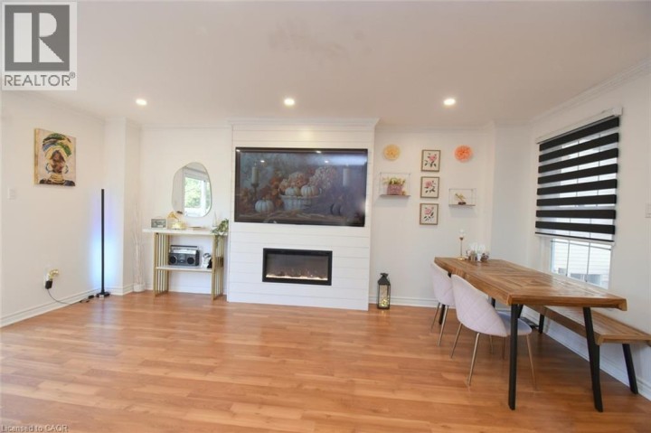 Photo 8 at 56 Enfield Crescent, Brantwood Park, Brantford