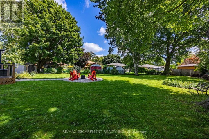 Photo 28 at 9 Normandy Circle, Simcoe, Norfolk County