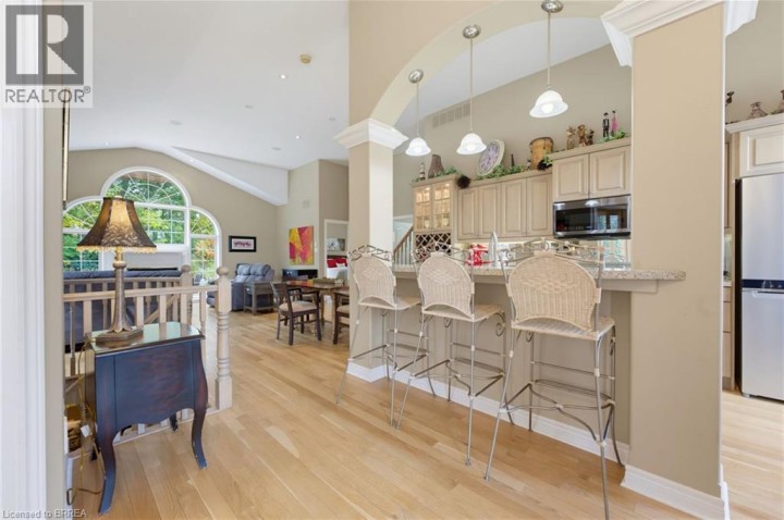 Photo 7 at 70 Carmichael Crescent, Northridge, Brantford