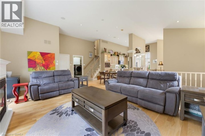 Photo 15 at 70 Carmichael Crescent, Northridge, Brantford