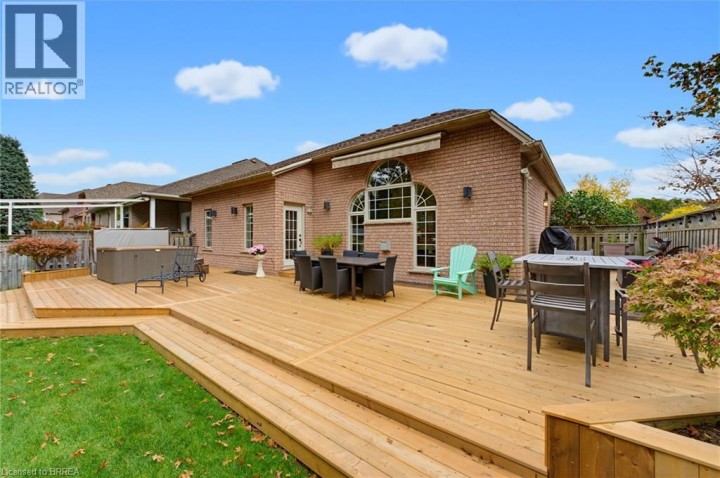 Photo 29 at 70 Carmichael Crescent, Northridge, Brantford