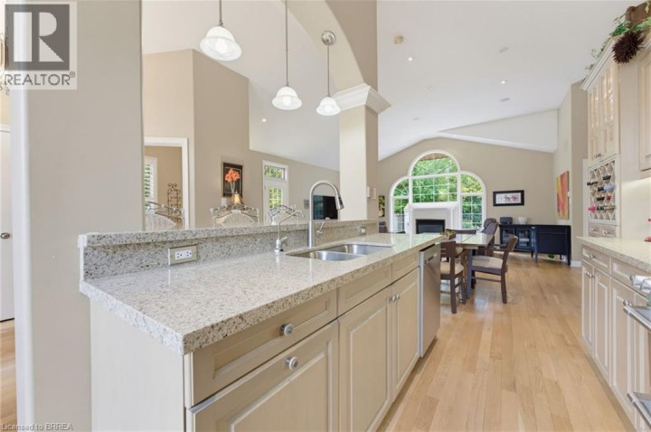 Photo 10 at 70 Carmichael Crescent, Northridge, Brantford