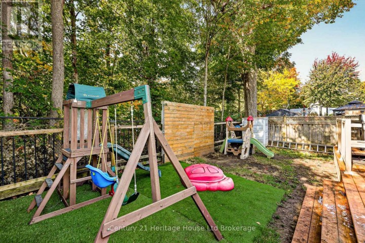 Photo 42 at 10 Potters Way, Woodstock - South, Woodstock