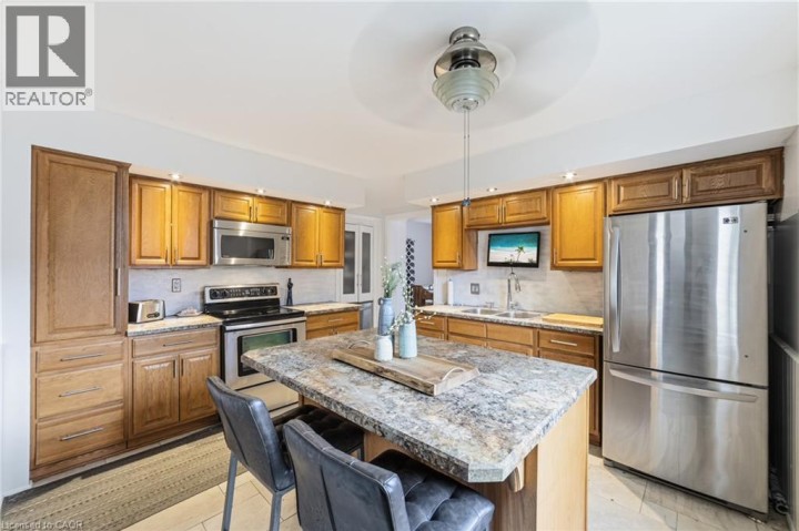 Photo 9 at 32 Clench Avenue, Lion's Park, Brantford