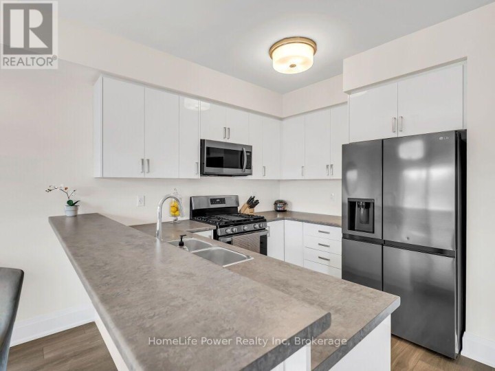 Photo 17 at 45 W George Brier Drive, Innerkip (Paris), Woodstock