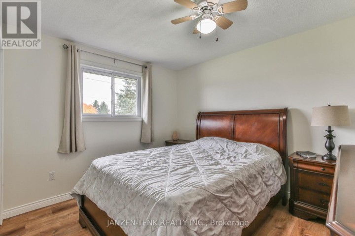 Photo 17 at 401 19 Highway, Tillsonburg