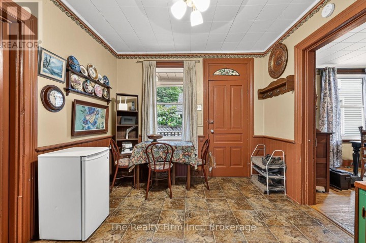 Photo 19 at 741 Nelson Street, Woodstock - North, Woodstock