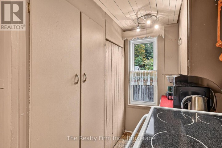 Photo 23 at 741 Nelson Street, Woodstock - North, Woodstock