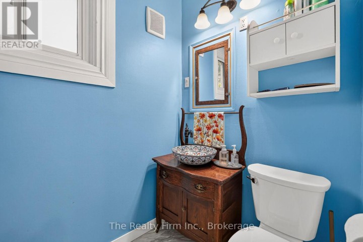 Photo 25 at 741 Nelson Street, Woodstock - North, Woodstock