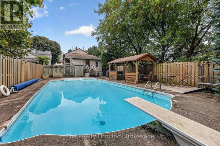 Photo 31 at 741 Nelson Street, Woodstock - North, Woodstock