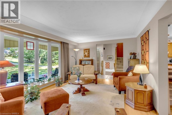 Photo 4 at 398 Bishopgate Road, Sw Rural, Brantford