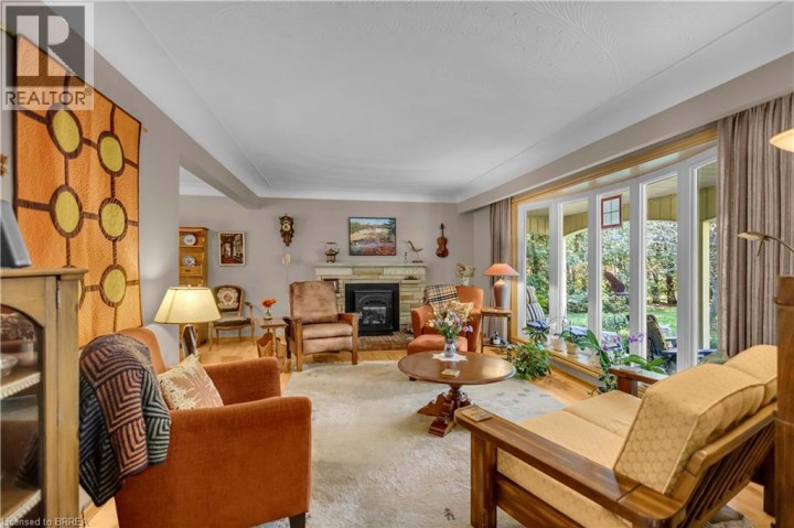 Photo 3 at 398 Bishopgate Road, Sw Rural, Brantford