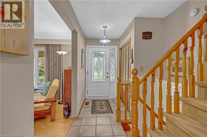 Photo 2 at 398 Bishopgate Road, Sw Rural, Brantford